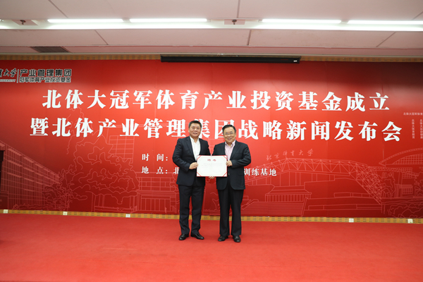 caf88000eb9f4897bff3a8a8fc808d4e.jpg